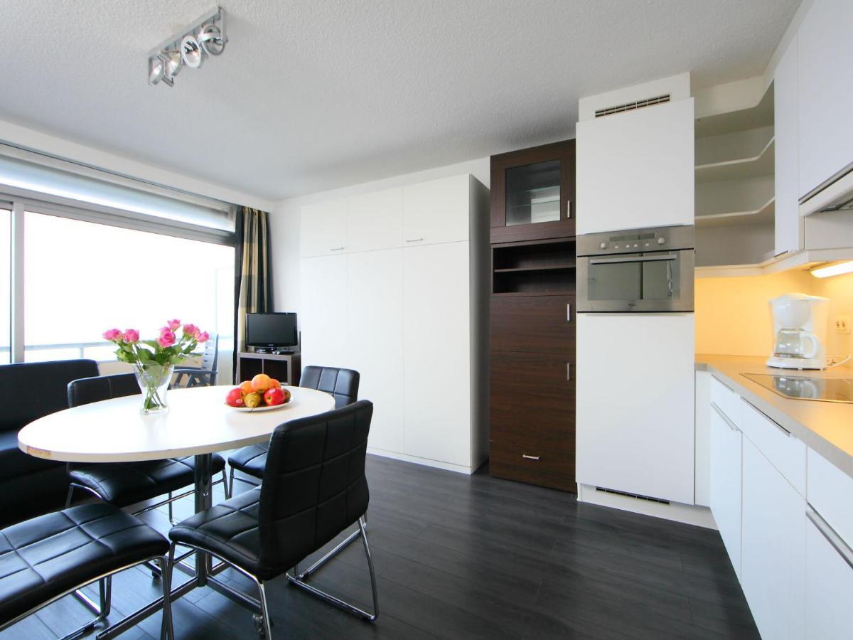 Studio Studio Met Garage By Interhome Bredene Bagian luar foto